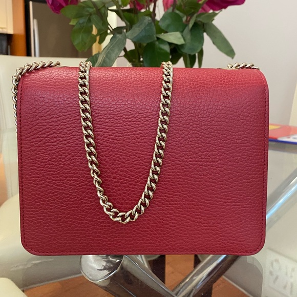 Barely used Gucci Interlocking G Chain Shoulder Bag 510304 In red for sale - Picture 5 of 11